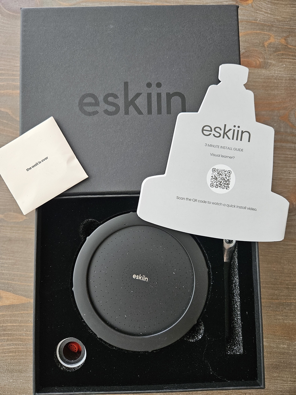 Eskiin Filtered Shower Head - Black - New In Box